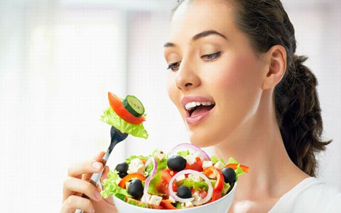 6 điều phụ nữ nên làm mỗi ngày để chống lão hóa